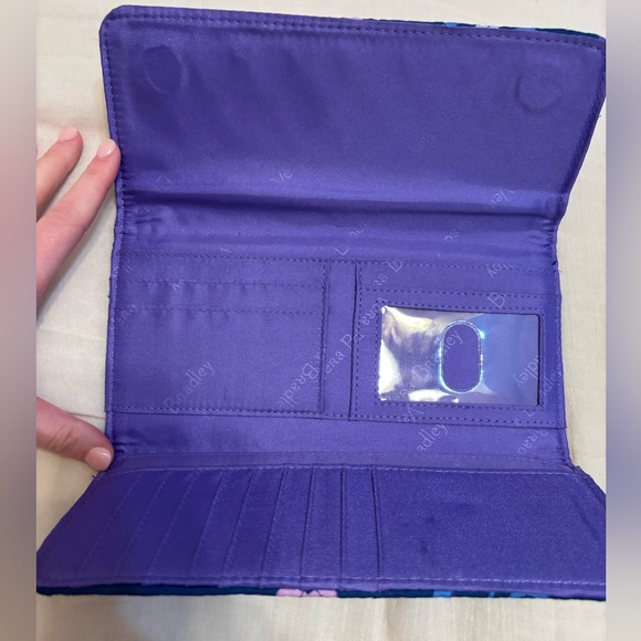 Vera Bradley Ellie Print Wallet - Picture 3 of 4